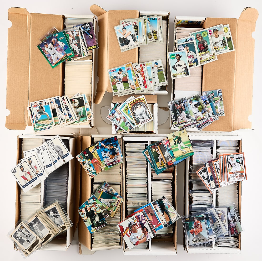 Large Collection Assorted Baseball Cards: Large collection of assorted ungraded baseball cards. (Shipping) height: 14 in x width: 13 in x depth: 16