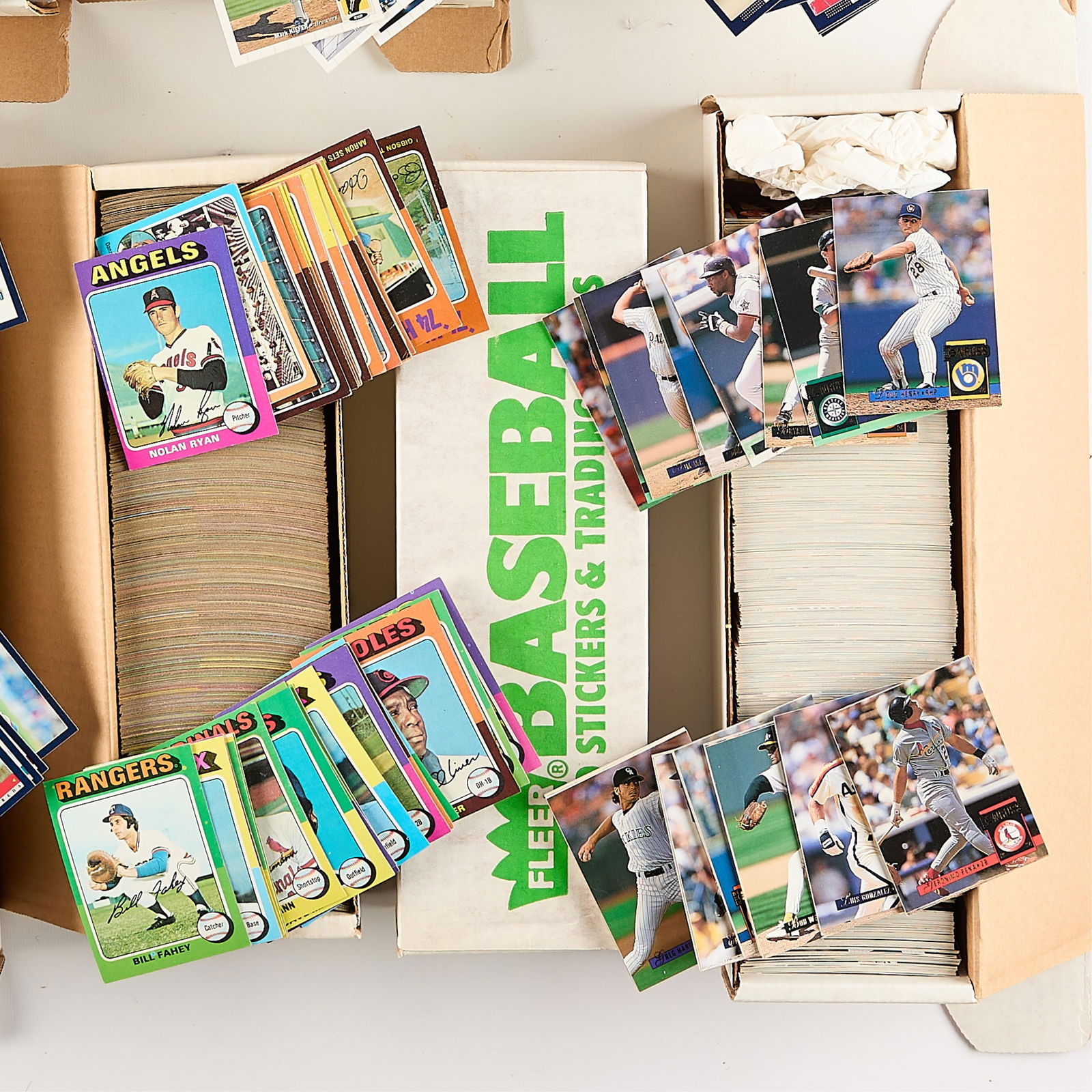 Large Collection Assorted Baseball Cards - 5