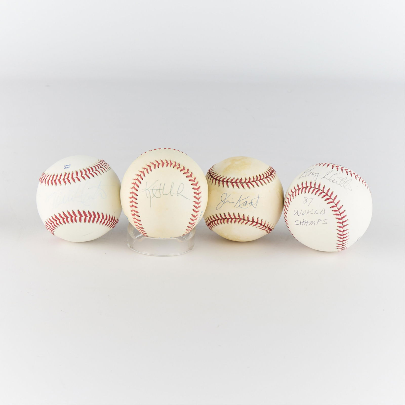 4 Twins Signed Baseballs: Including: Jim Kaat, Gary Gaetti, Kent Hrbek, and Torii Hunter. Gary Gaetti signed baseball with additional inscription "87 World Champs" and hologram "Authentic Memorabilia" sticker AD58853. Torii