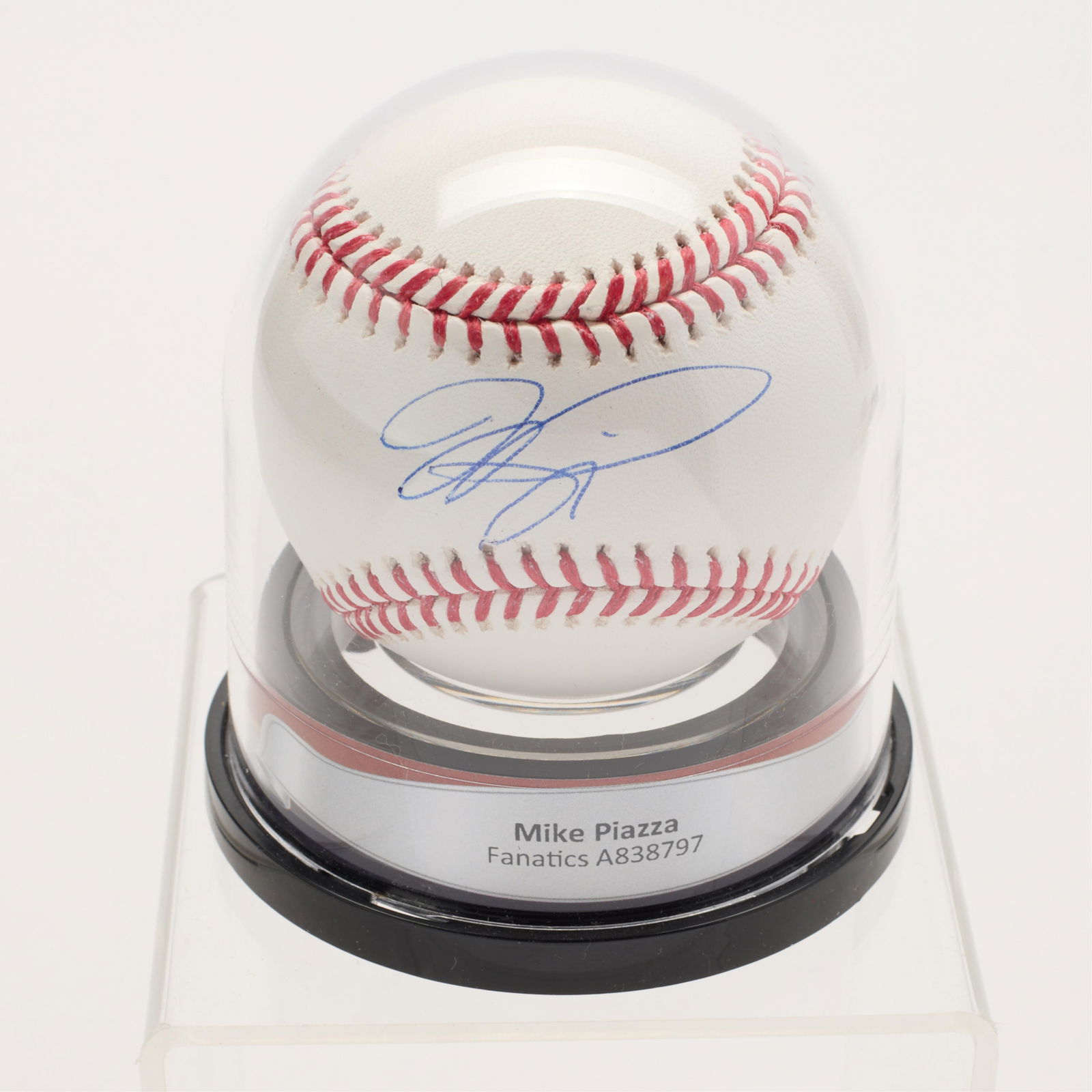 8 Signed Baseballs Catchers - 8