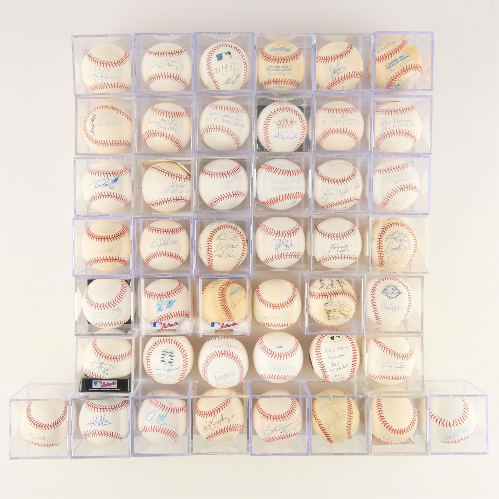 Group Assorted Autographed Baseballs (1 of 5)