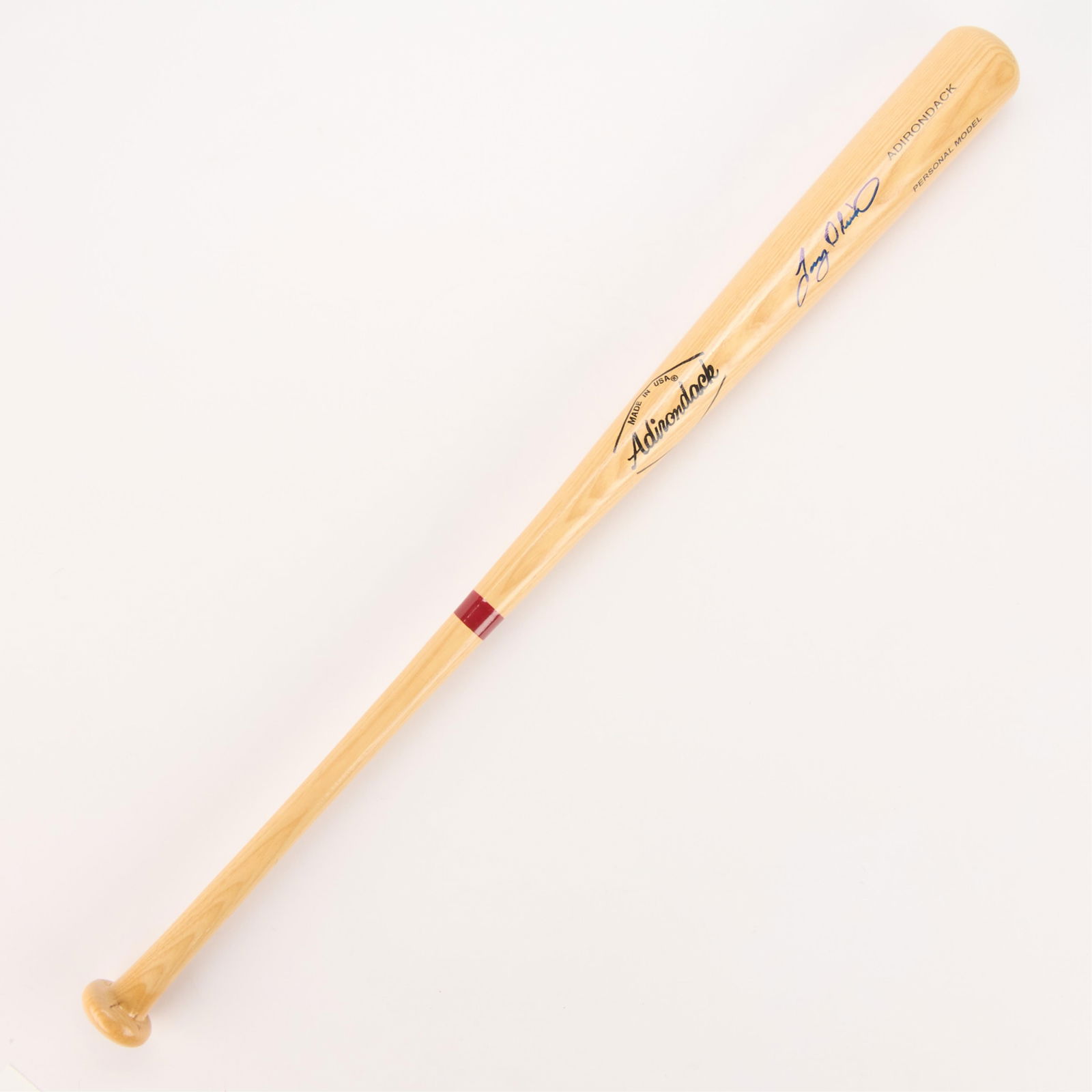Tony Oliva Signed Baseball Bat: Tony Oliva signed baseball bat. Adirondack personal model. Length: 34 in x diameter: 2 1/2 in.