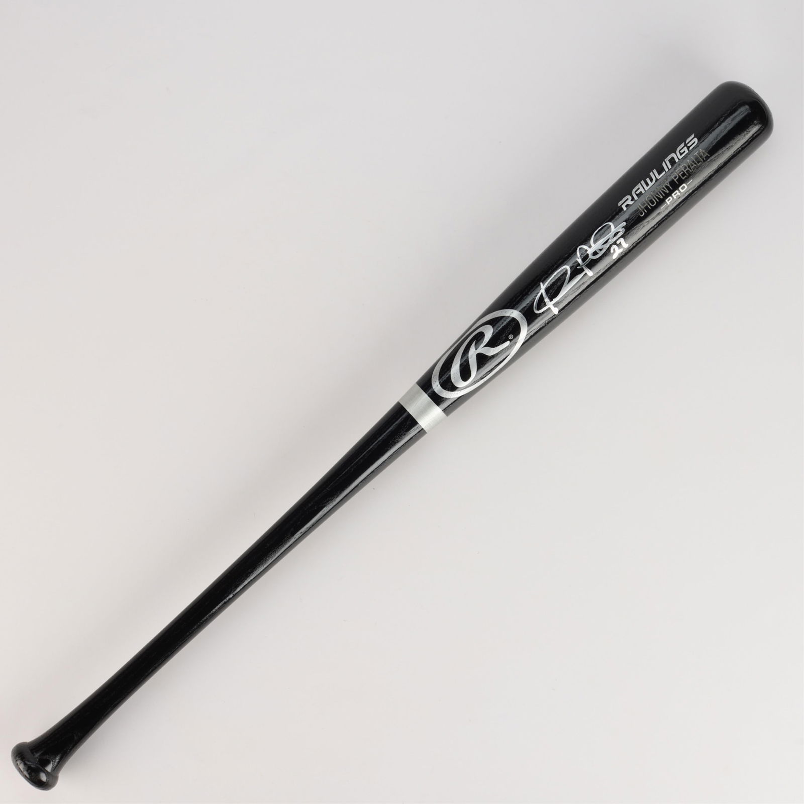 Jhonny Peralta Signed Rawlings Bat JSA (1 of 4)