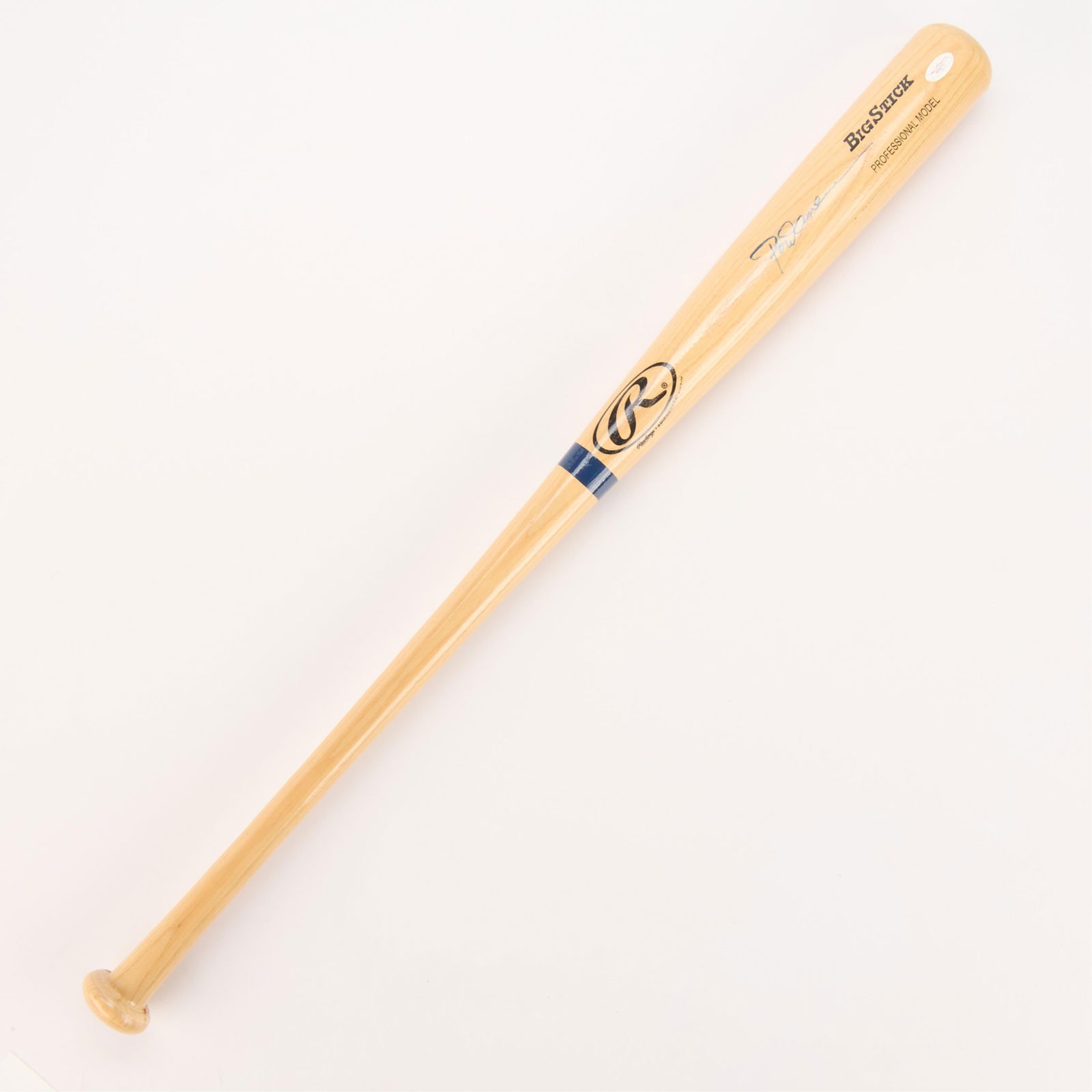 Paul O'Neill Signed Baseball Bat: Paul O'Neill signed baseball bat. Rawlings Adirondack Big Stick pro model. James Spence Authentication sticker W39171. Length: 34 in x diameter: 2 1/2 in.