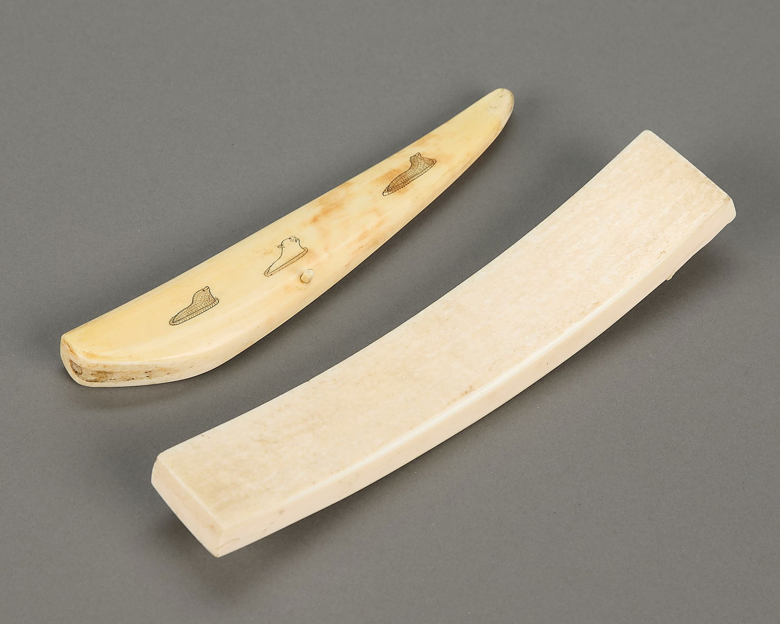 2 Inuit Cribbage Boards - 3