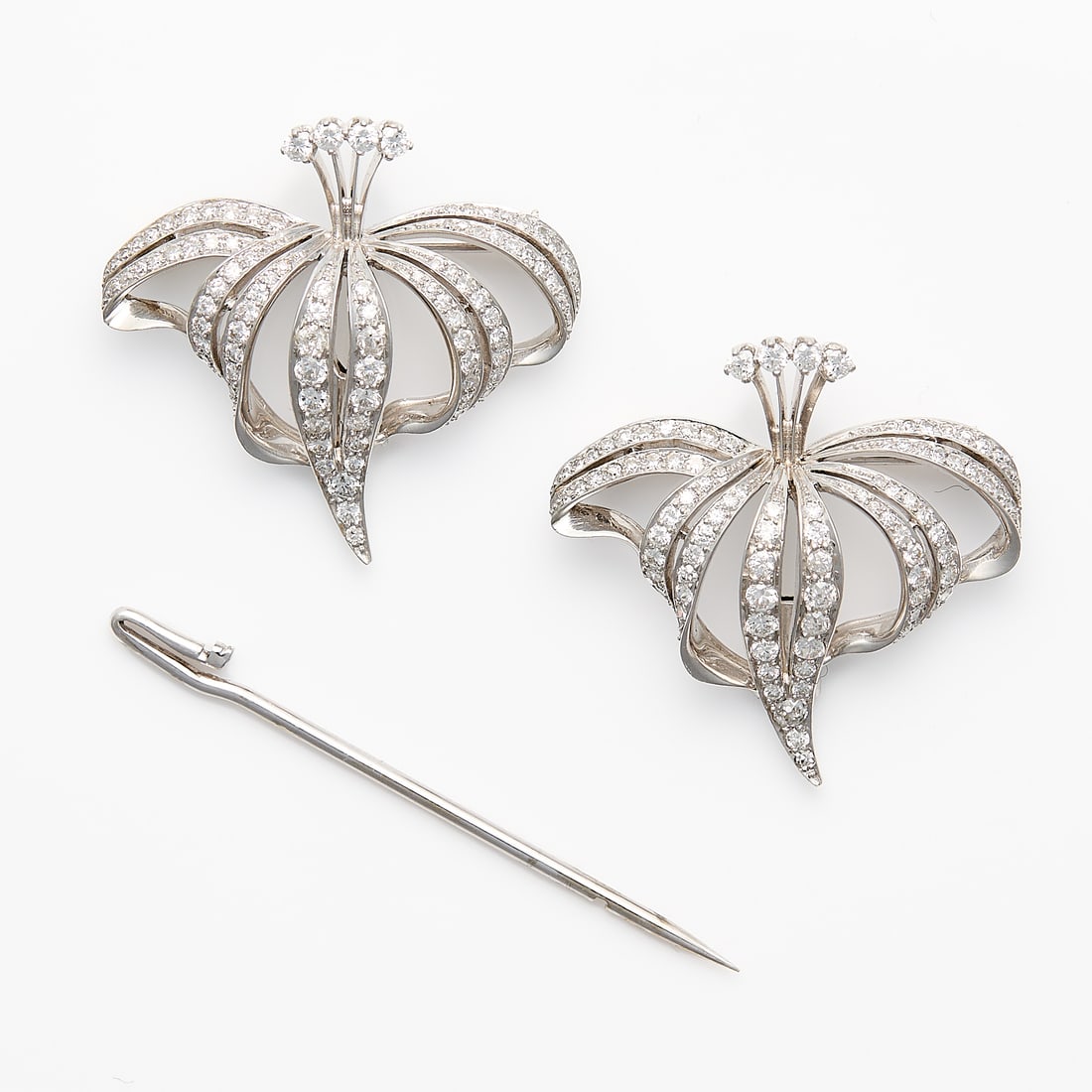 14k While Gold & Diamond Lily Jabot Brooches - 5