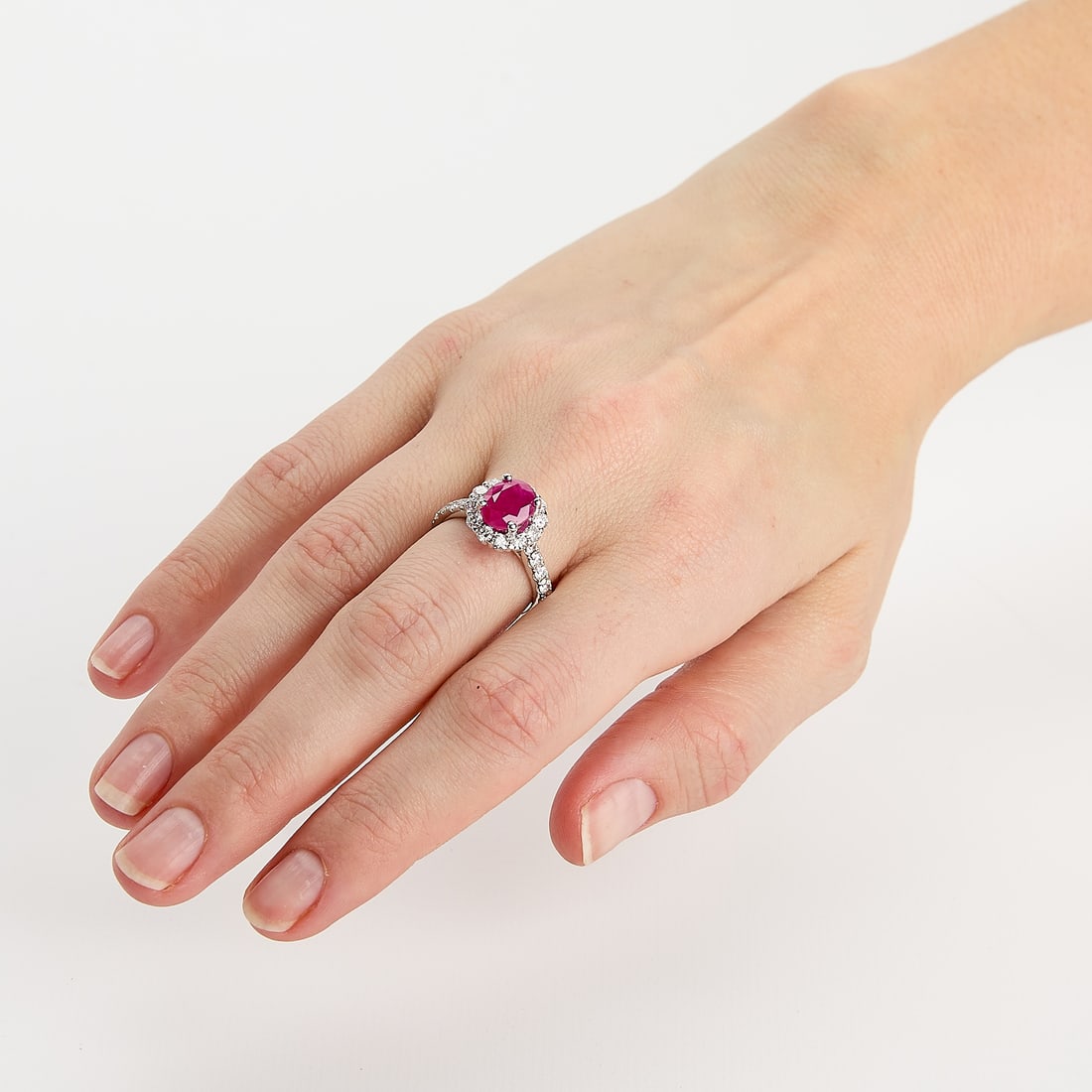 18k Ruby & Diamond Ring Sz 6.75 - 2