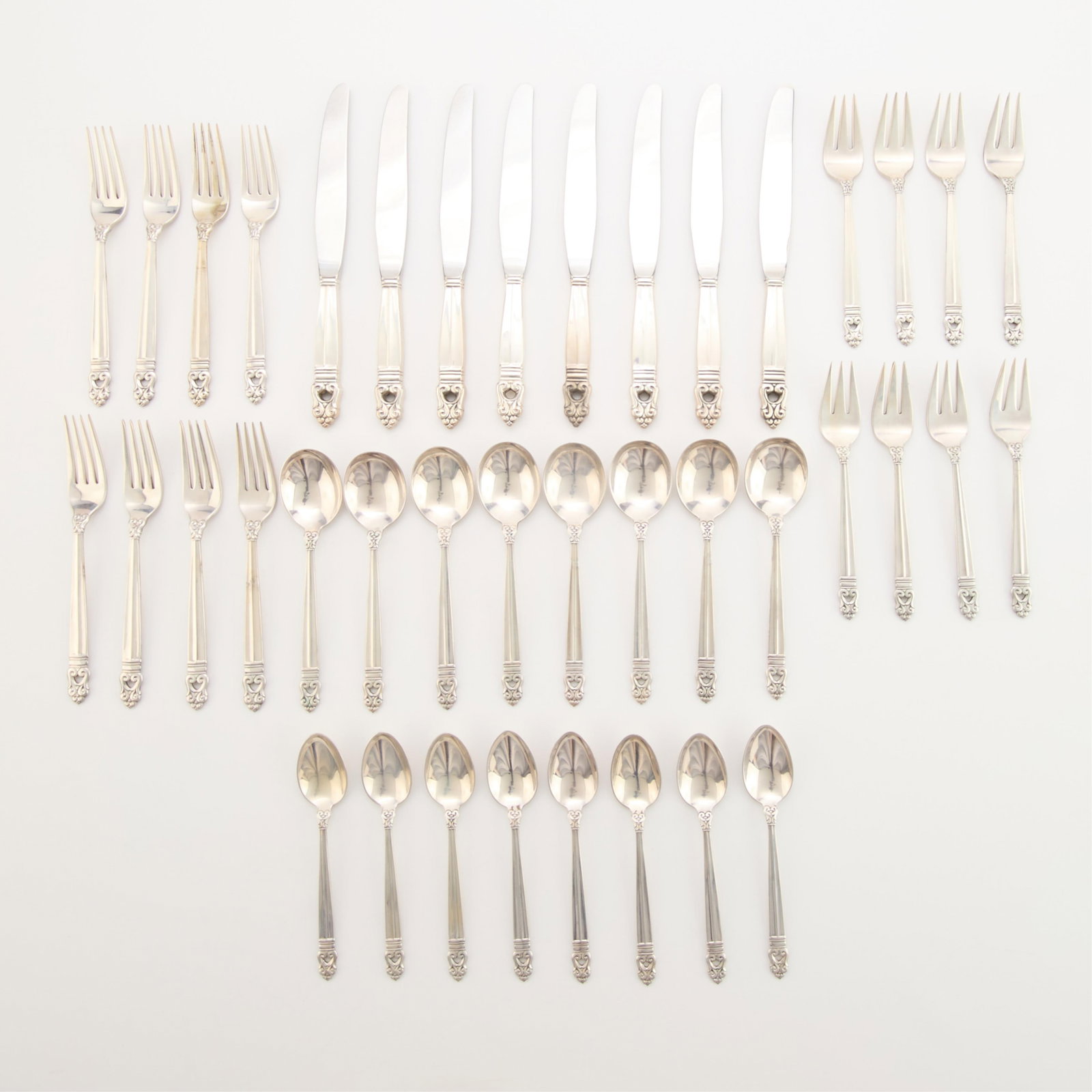 40 Pcs Int'l Danish Sterling Silverware 48.76 ozt (1 of 4)