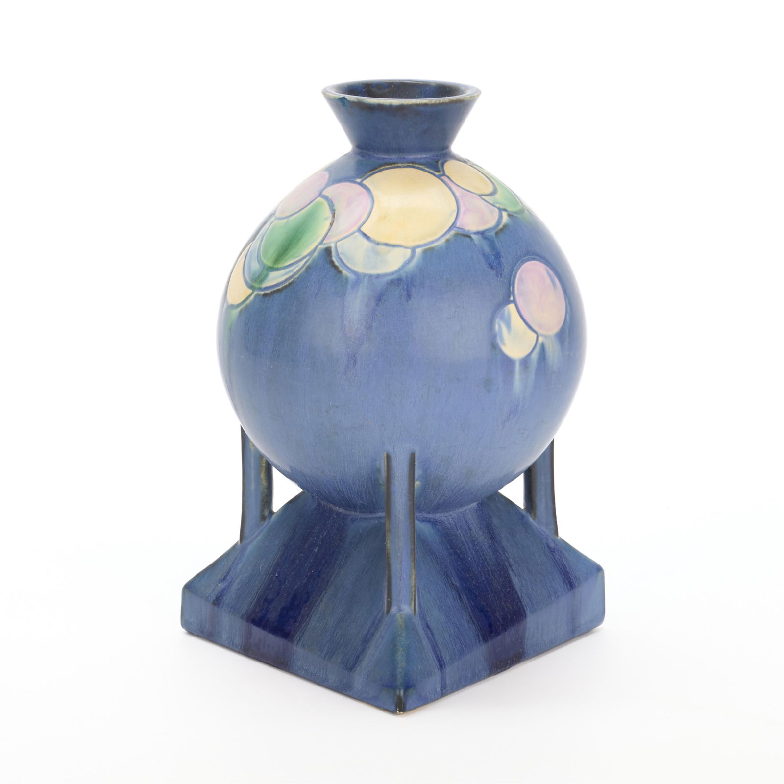 Roseville Art Pottery Futura "Balloon" 404-8 Vase: Roseville Pottery Company, United States. Art pottery glazed earthenware Futura "Balloon" vase, model no. 404-8, ca. 1930s. Of abstract, globular form atop a pyramidic base. Depicting intersecting cir