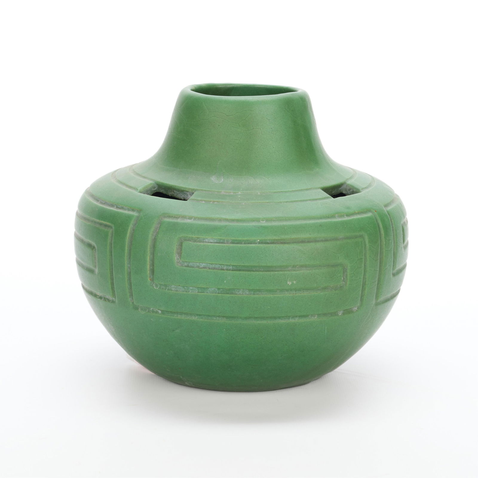 JB Owens Arts & Crafts Matte Green Pottery Vase: J.B. Owens Pottery, Zanesville, Ohio. Early 20th century Arts & Crafts pottery vase depicting incised linear motifs, ca. 1905. Of a form similar in style to Southwestern Native American pottery olla v