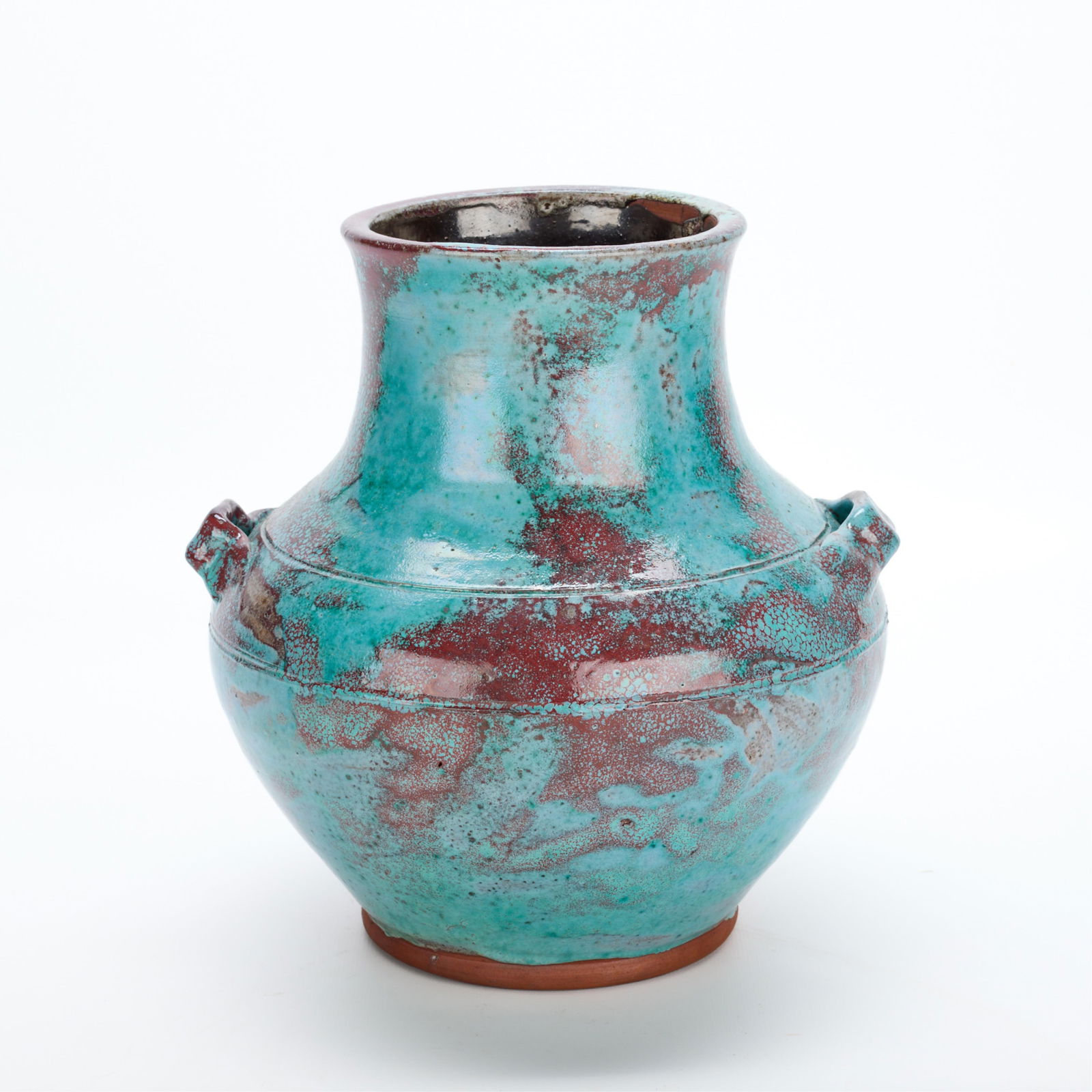 Jugtown Art Pottery "Old Chinese" Han-Style Vase: Jugtown Pottery, Seagrove, North Carolina. Art pottery "Han" or "Old Chinese" style storage jar vase, early 20th century. Stoneware with mottled turquoise and oxblood glaze. Featuring two applied lug