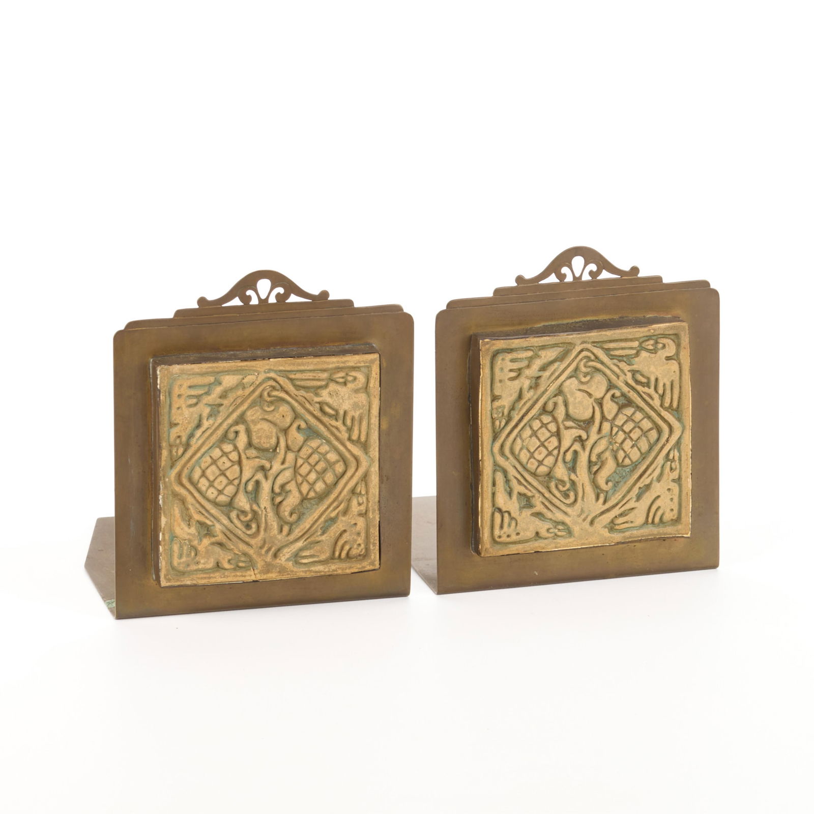 2 Potter-Mellen Bookends w/ Attr. Batchelder Tiles: Attributed to Ernest Batchelder (American, 1875-1957) and Potter & Mellen Inc., Ohio, United States. Pair of Arts & Crafts handwrought copper bookends. With inlaid ceramic pictorial tiles depicting