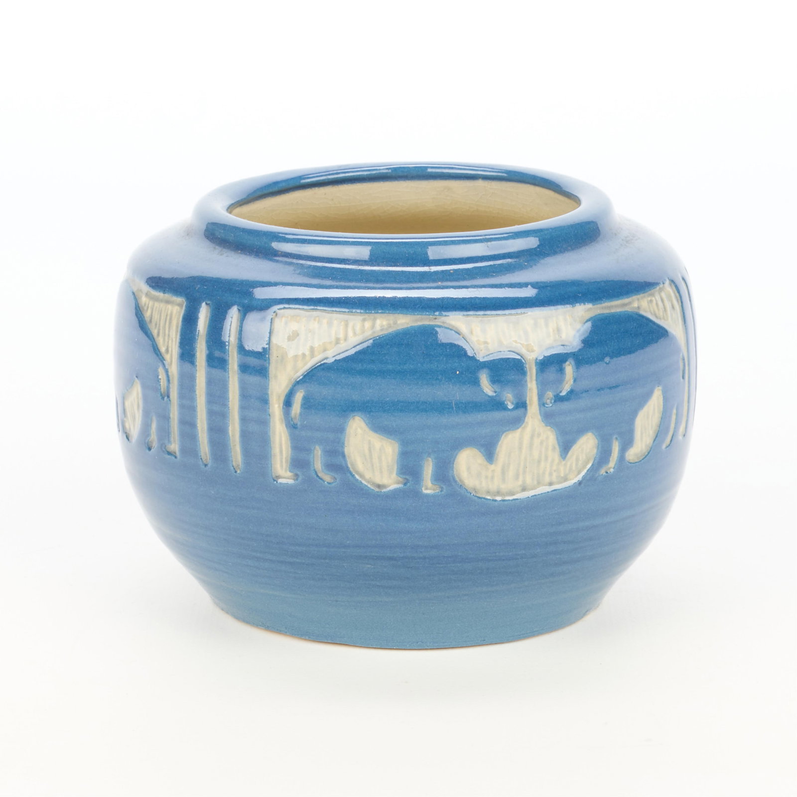 Julia Mattson NDSM Buffalo Pottery Vase ca. 1930s - 4