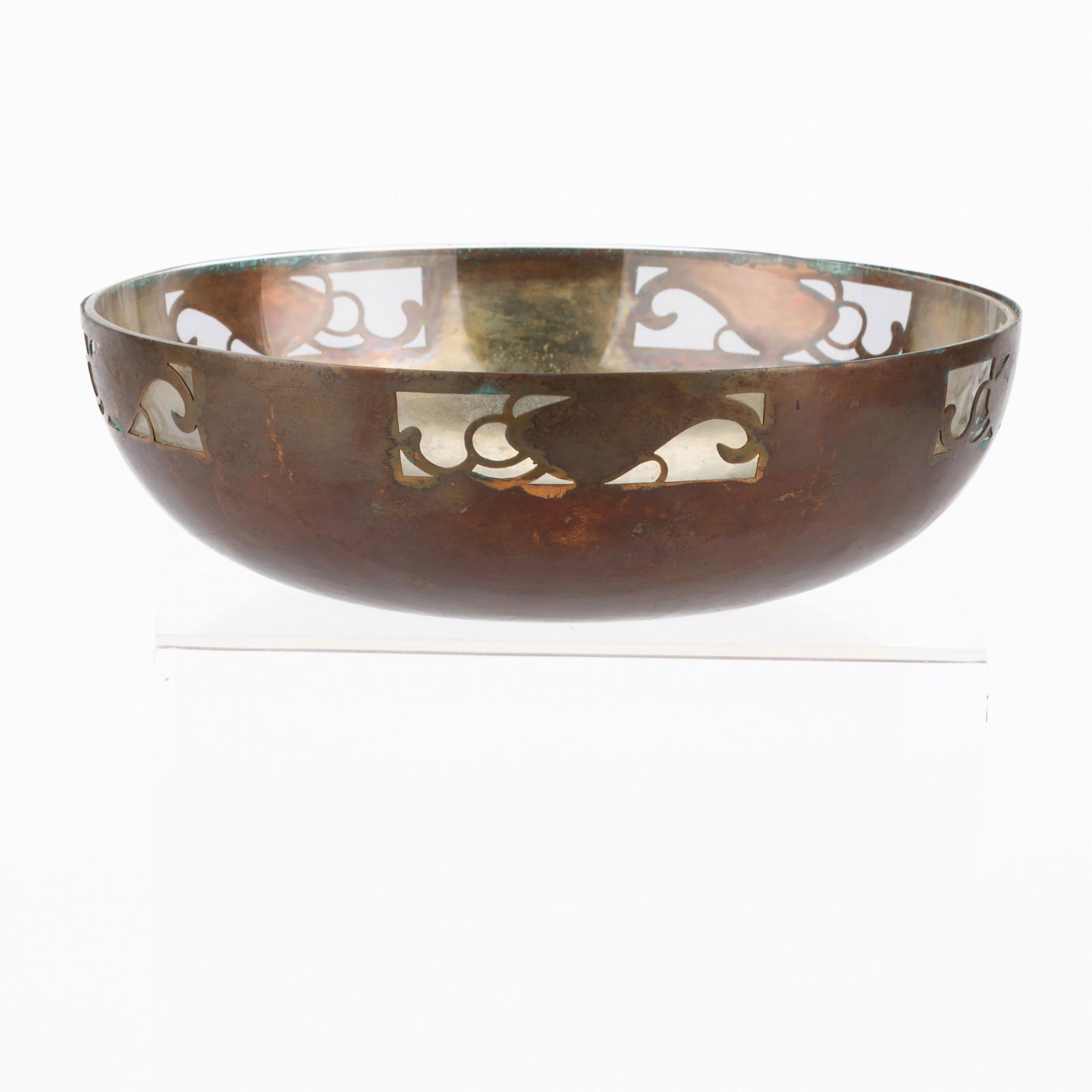 Minneapolis Handicraft Guild Pierced Copper Bowl (1 of 5)