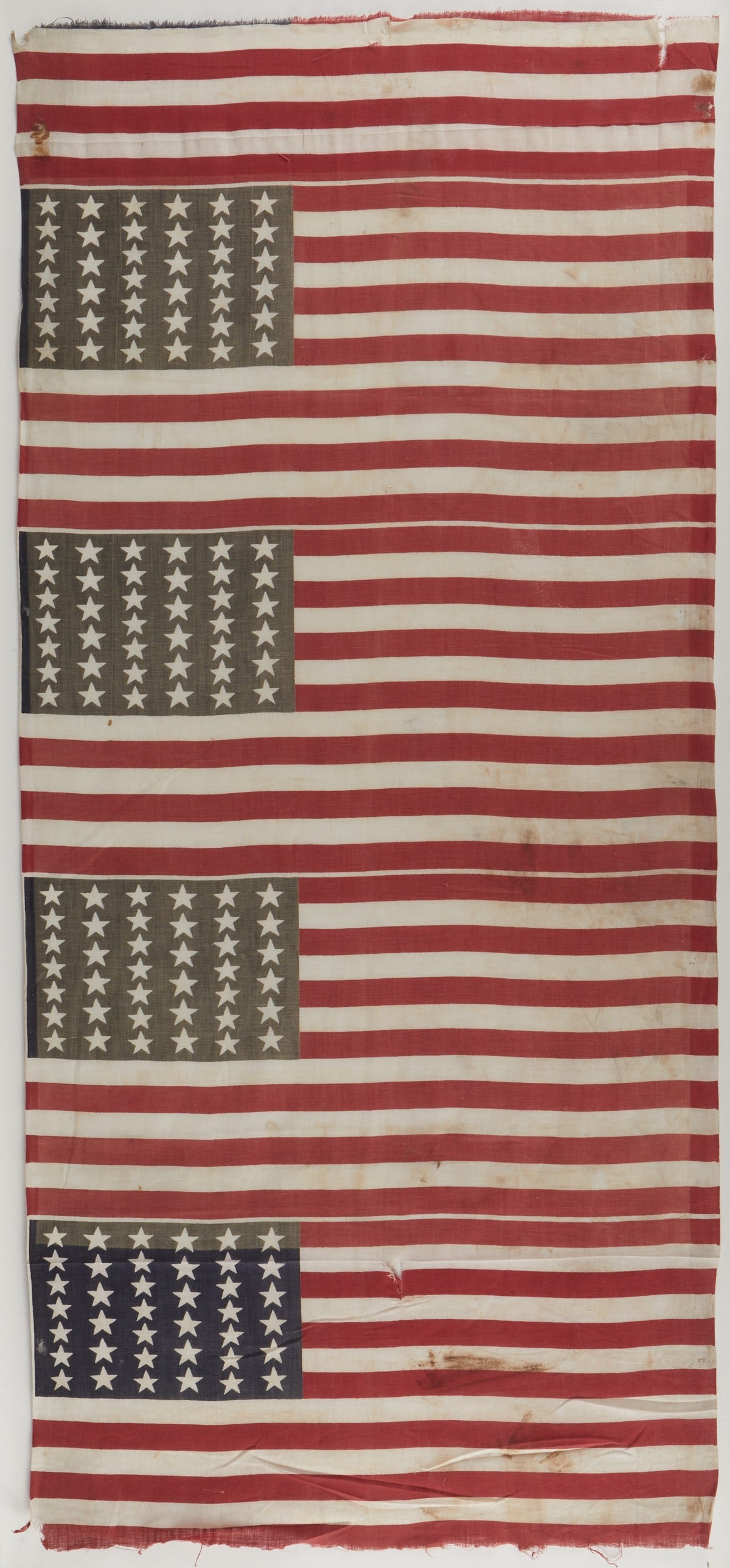 Rare Original 39 Star U.S. Flag ca. 1876-1889 (1 of 11)