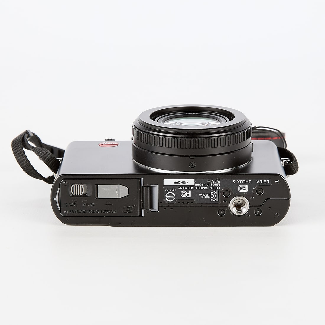 Leica D-Lux 6 Camera w/ Adapter - 5