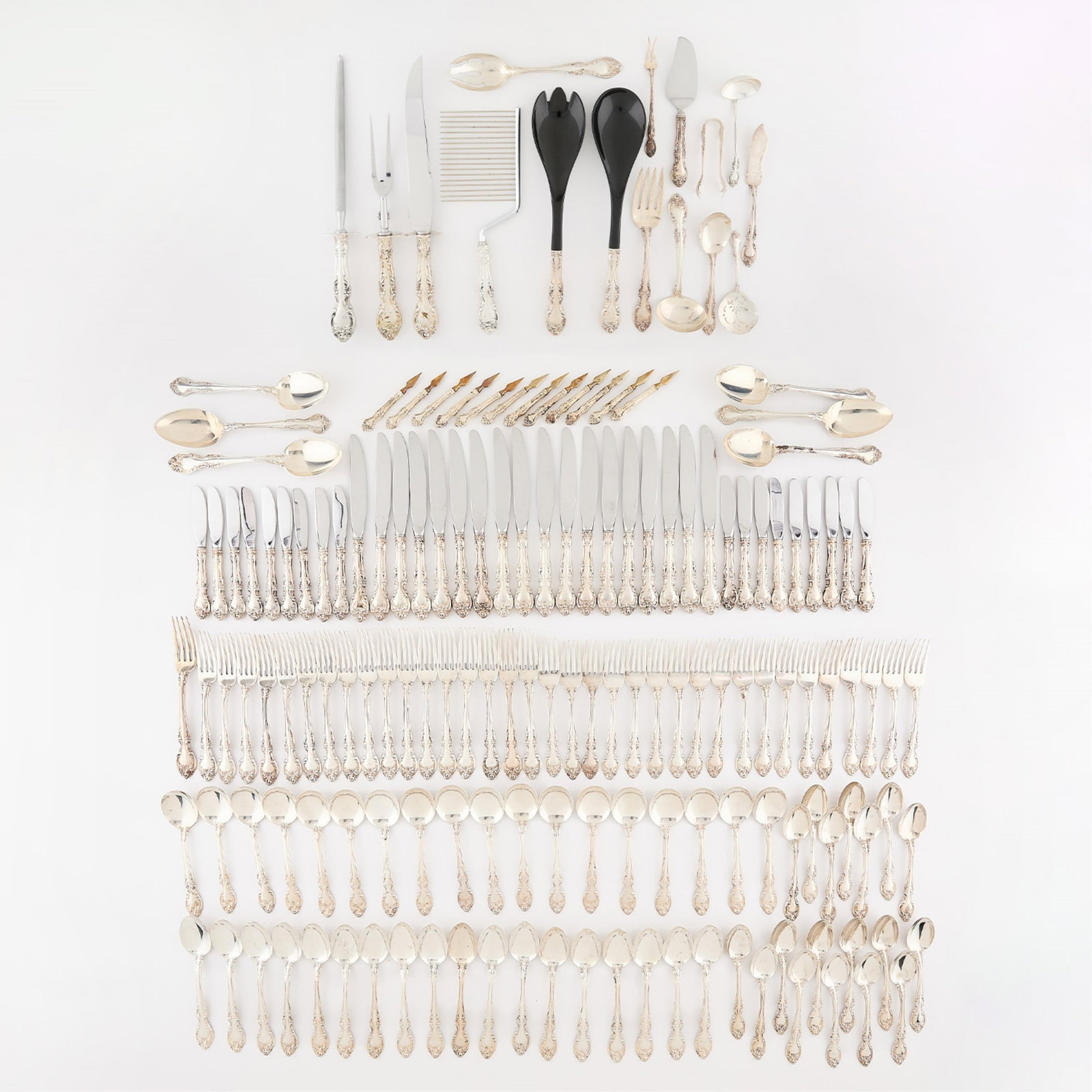 160 Pc Set Gorham Melrose Sterling Flatware 162ozt: Large group of 160 Gorham sterling silver flatware in the Melrose pattern. All marked for Gorham, sterling, and Melrose. Includes: 18 dinner spoons, 18 teaspoons, 18 soupspoons, six large serving spoo