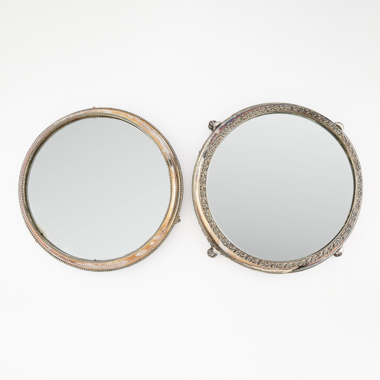 2 English Silverplate Mirrored Plateaus 9,736.4 g (1 of 3)