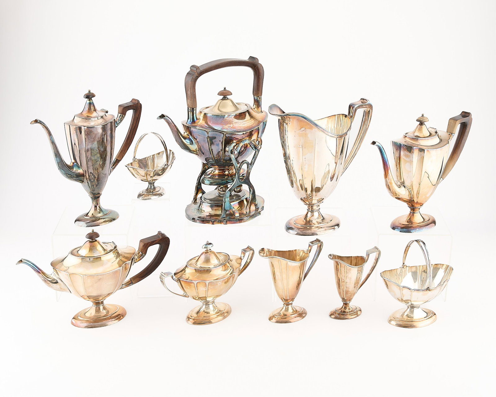 10 Pc Meriden Britannia Silverplate Tea Set (1 of 13)