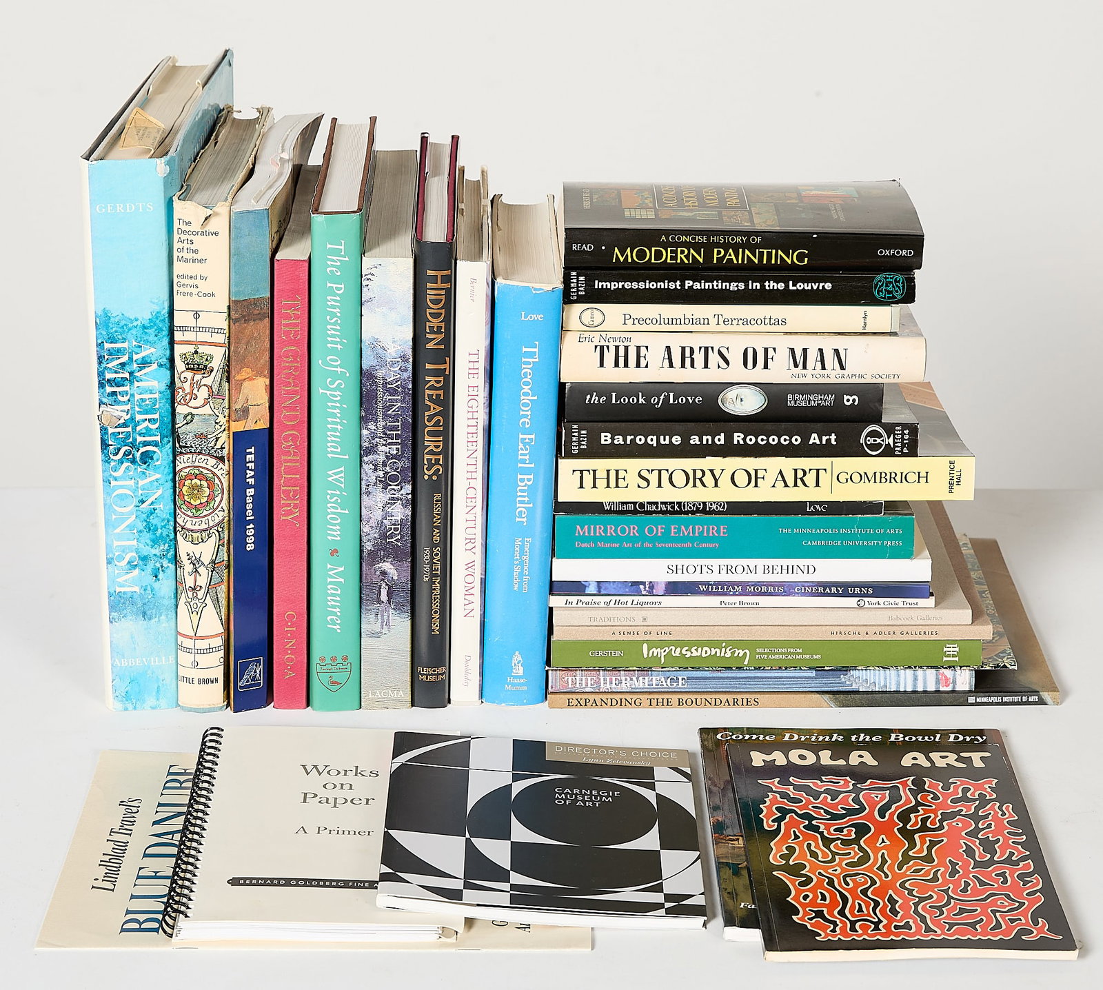 31 Vols. Art History Books & Exhibition Catalogs: Group of 31 books relating to art history and exhibition catalogs, covering subject matter ranging from Impressionism to Modern Art and museum collections. Including: William H. Gerdts, "American Impr