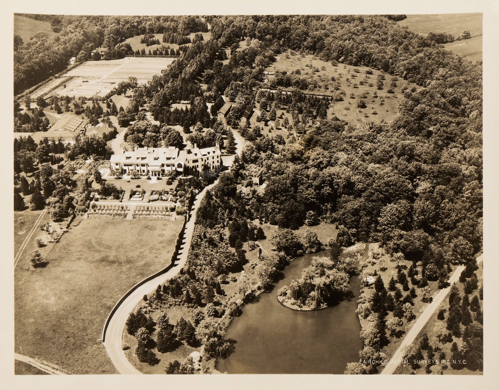 Fairchild Brady Estate Aerial Photograph 1930 (1 of 4)