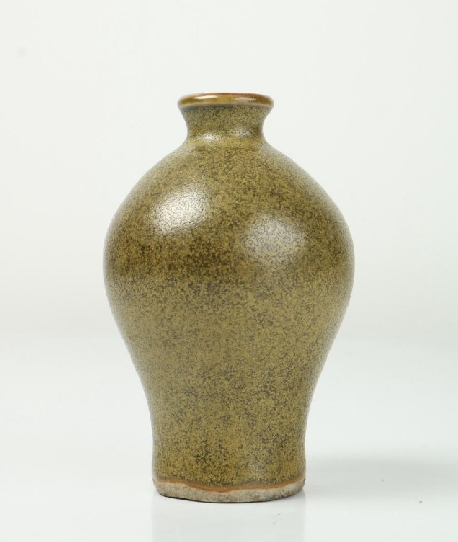 Korean Tea Glazed Vase (1 of 5)