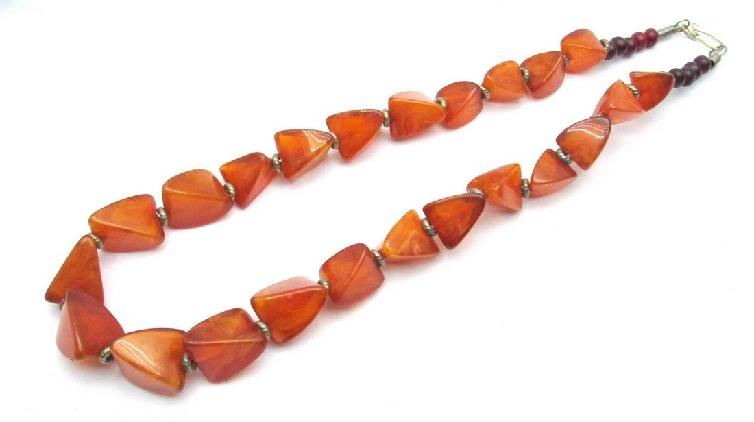 A special and impressive Soviet amber necklace (1 of 5)