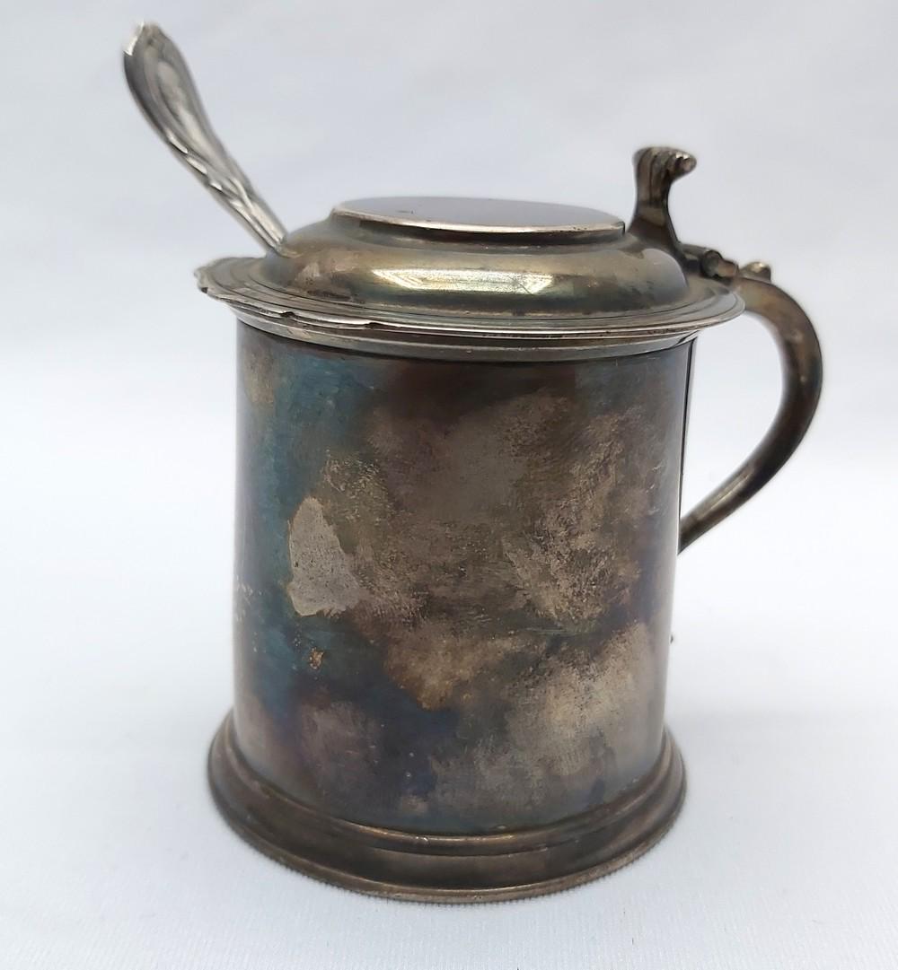 English Sterling Silver Mustard Dish Made by Viner's Ltd (Emile Viner), Sheffield, 1938 (1 of 9)