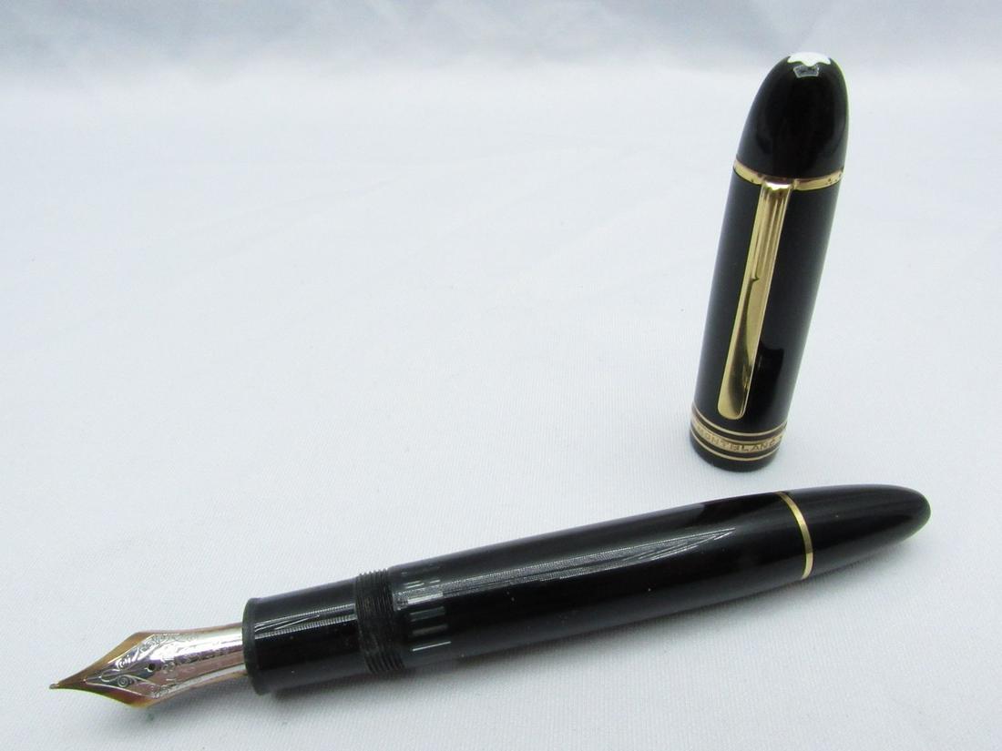 Fountain pen, Montblanc, Meisterstuck 149 model: Fountain pen, Montblanc, model Meisterstuck 149, black color, 14K gold nib in two colors, size EF, working condition untested, length: 14.8 cm.