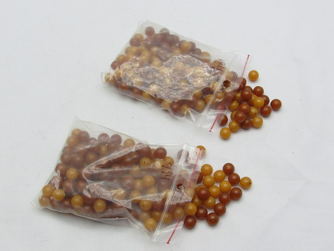 A large lot of bakelite beads for earrings (1 of 4)