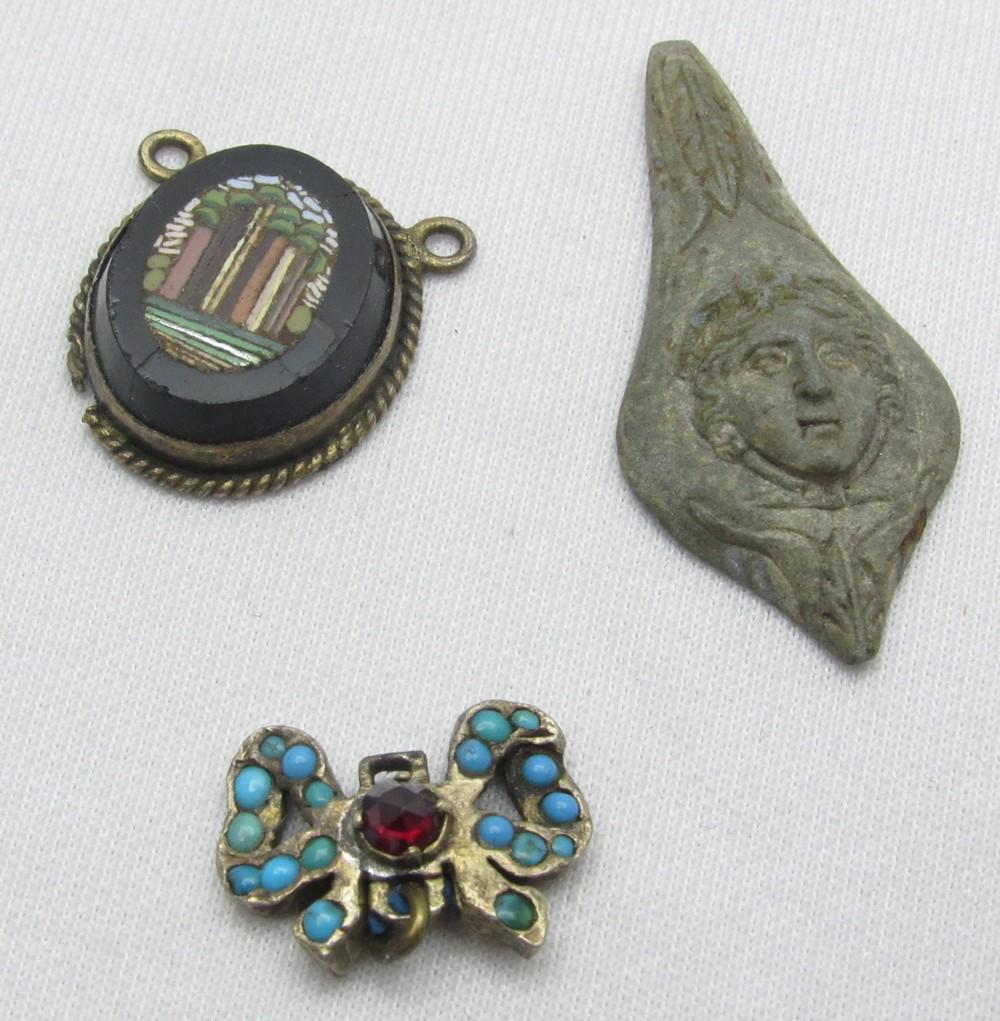 Assortment of 3 old/antique pendants (1 of 3)