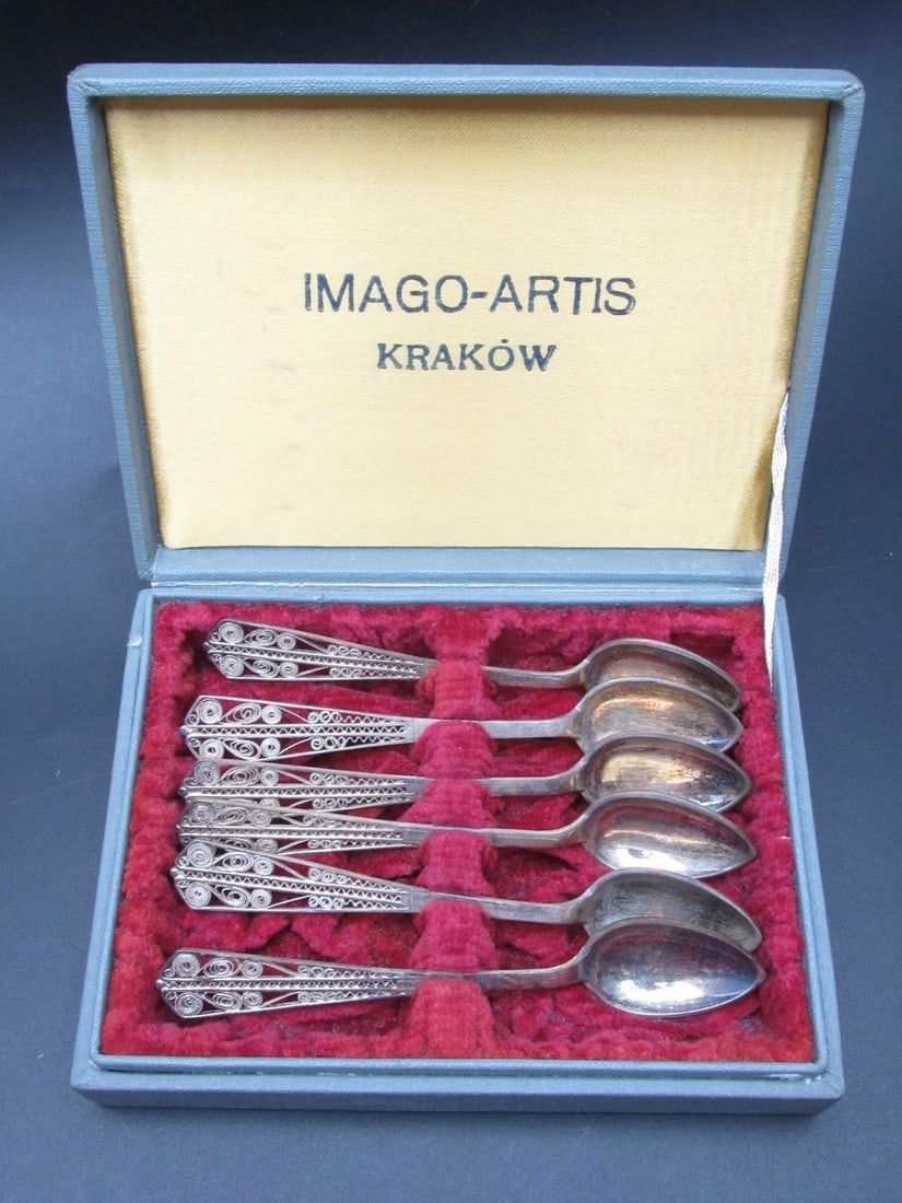 Set of Polish Art Deco silver teaspoons (1 of 10)