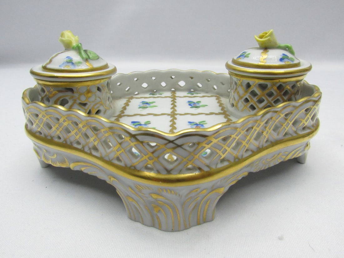 Double Inkwell In Porcelain Made By Herend Auction