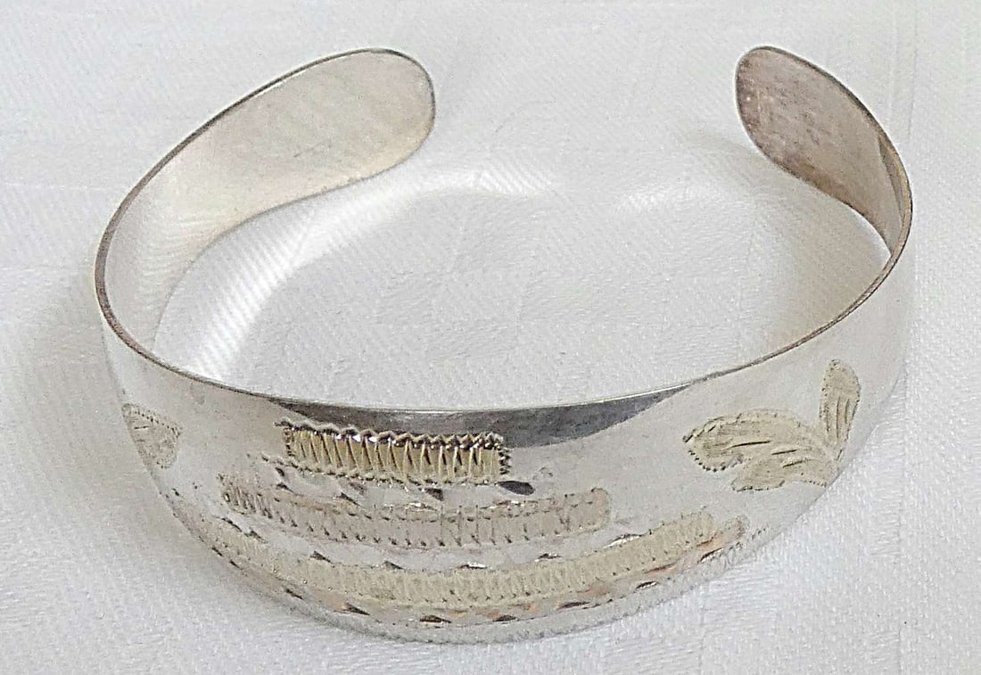 Italy Vintage engraved gilded silver sterling 925 cuff bracelet, 15 gr. (1 of 9)