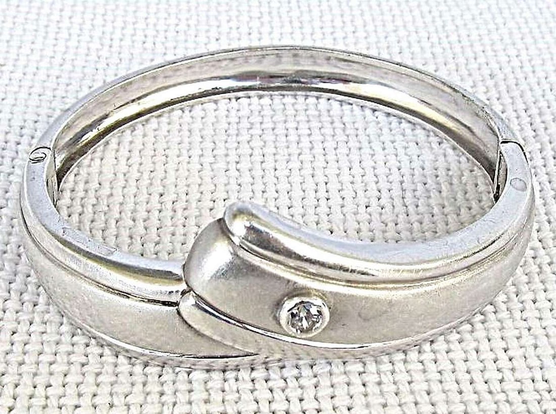 Art deco solid silver sterling 925 hinged bangle bracelet, set with faceted zircon, 26 gr (1 of 9)