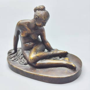 After Lorenzo Bartolini (1777-1850), Nymph with Scorpion: After Lorenzo Bartolini (1777-1850), Nymph with Scorpion, quality miniature bronze figurine (museum replica), signed, height: 8.5 cm, width: 10 cm, weight: 316 g.