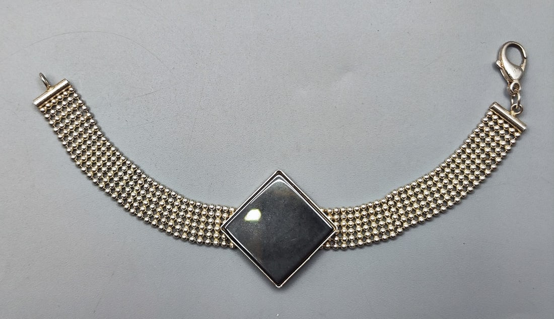 A special Italian 925 sterling silver bracelet inlaid with hematite (1 of 5)