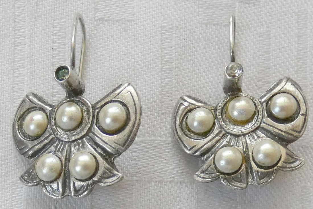 Vintage modernist silver sterling 925 butterfly earrings set with real pearl, Israel, 1970’s (1 of 4)