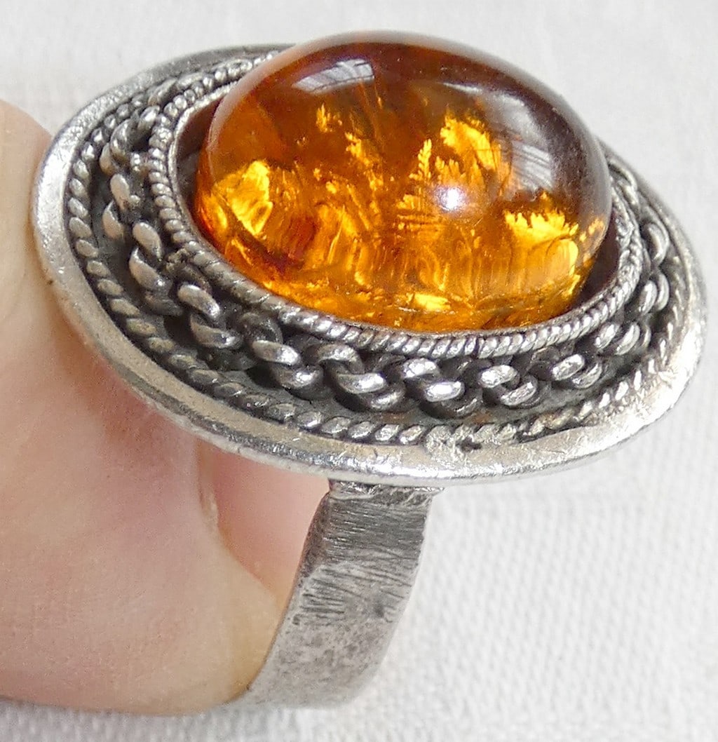 Vintage filigree silver sterling ring set with natural honey amber, size: 8.5, adjustable (1 of 7)