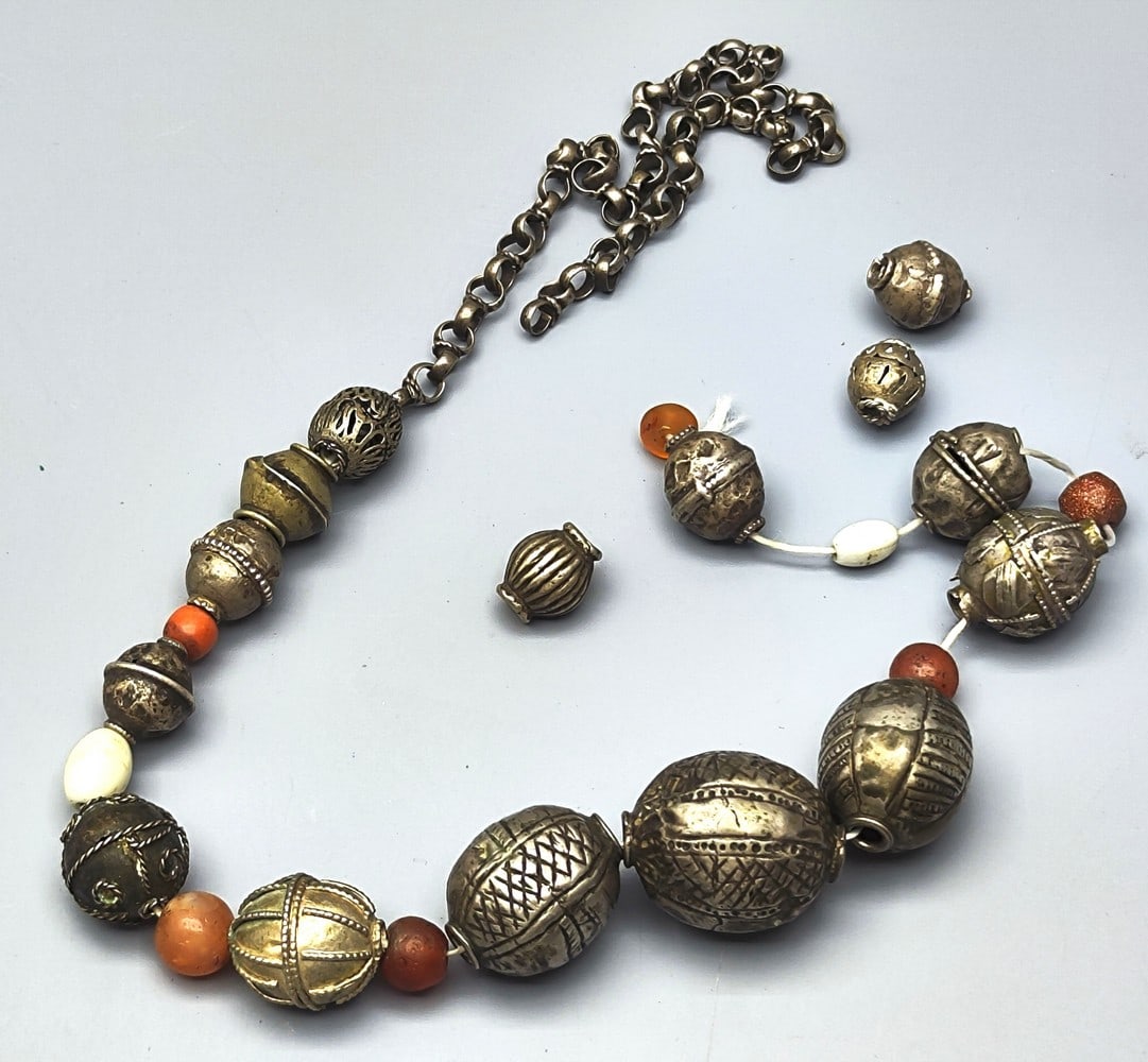 Antique Yemenite bead necklace (1 of 7)