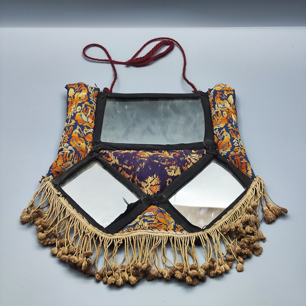 Personal hygiene bag for travel with ancient Palestinian-Bedouin needlework (1 of 6)