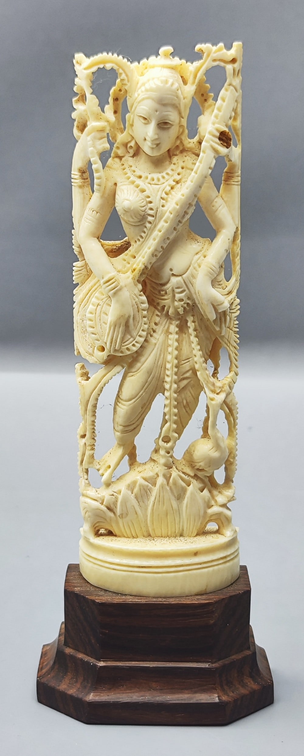 High quality and old carved "Indian Goddess" figurine (1 of 4)