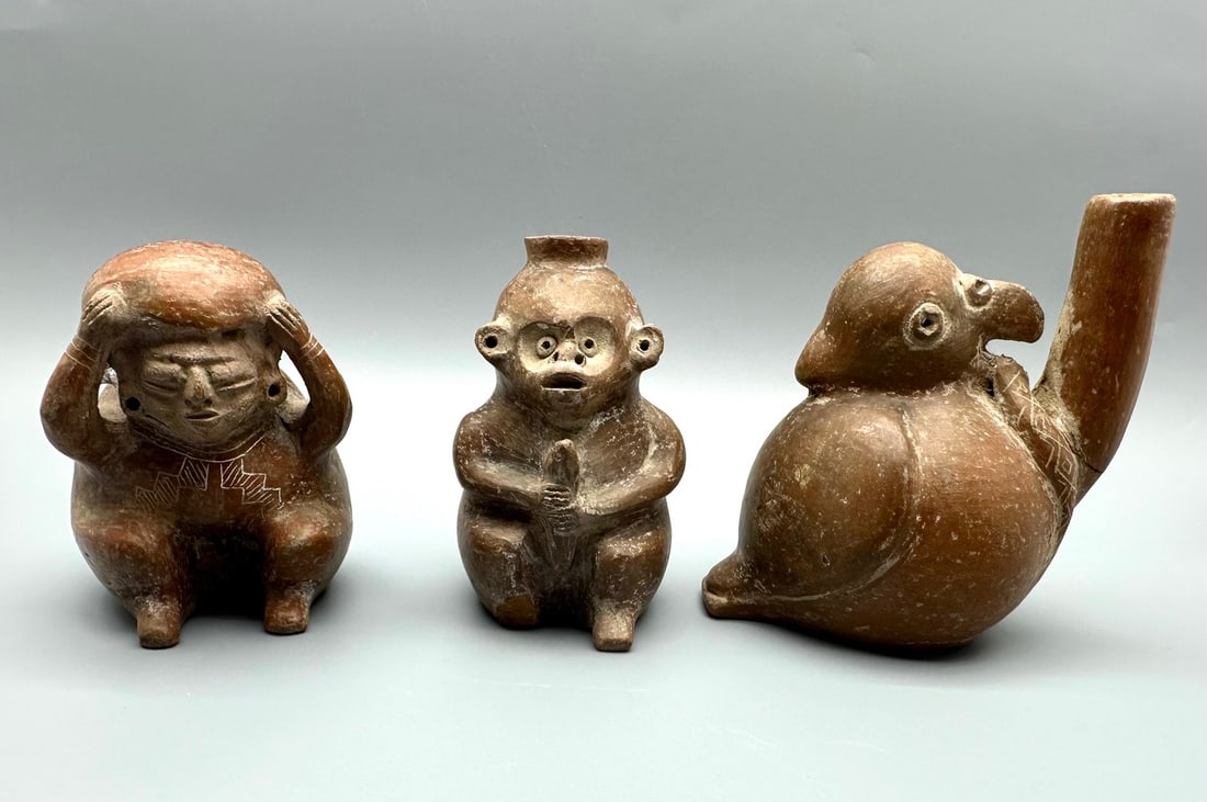 Assortment 3 Pre-Columbian style ceramic clay vessels (1 of 16)