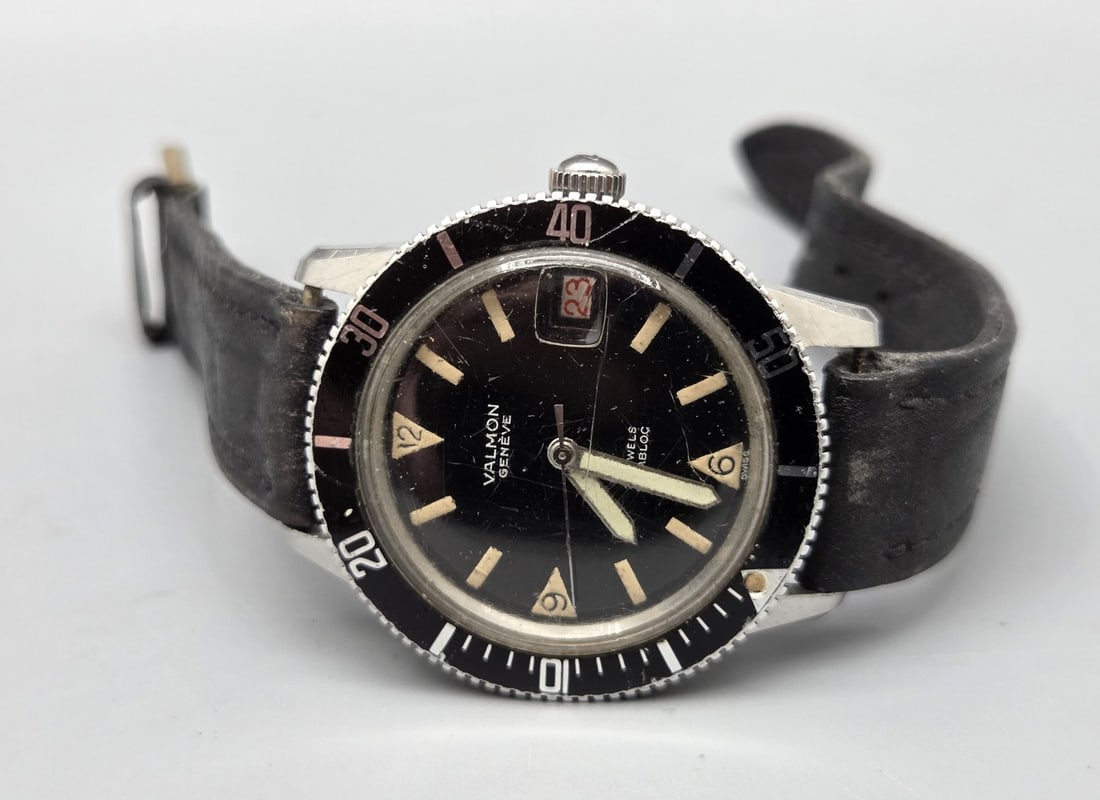 Automatic wristwatch made by Valmon (1 of 4)