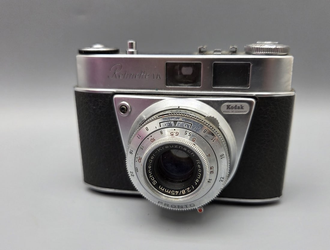 35 mm film camera made by Kodak, model Retinette 1A (1 of 5)