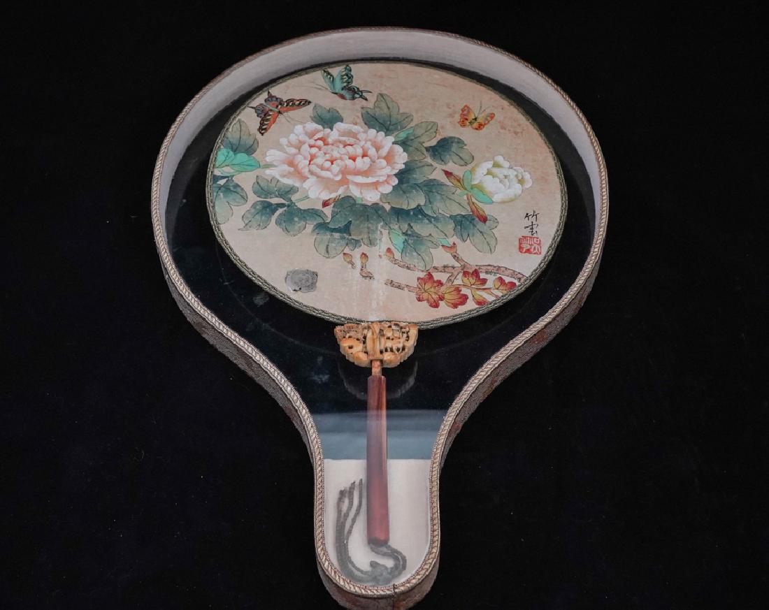 Chinese Traditional Circular Fan (1 of 10)