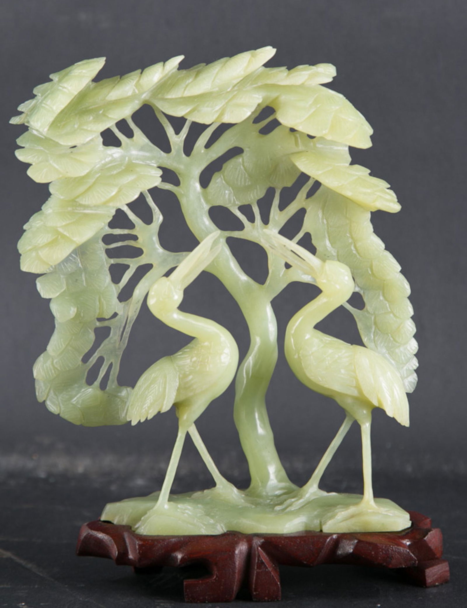 Chinese jade carving Pine and crane (1 of 5)