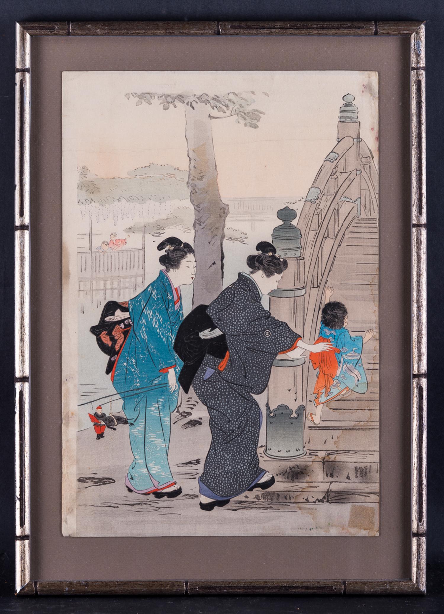 Antique Japanese Ukiyo-e/Woodblock Print "Women Waring Kimono" (1 of 10)