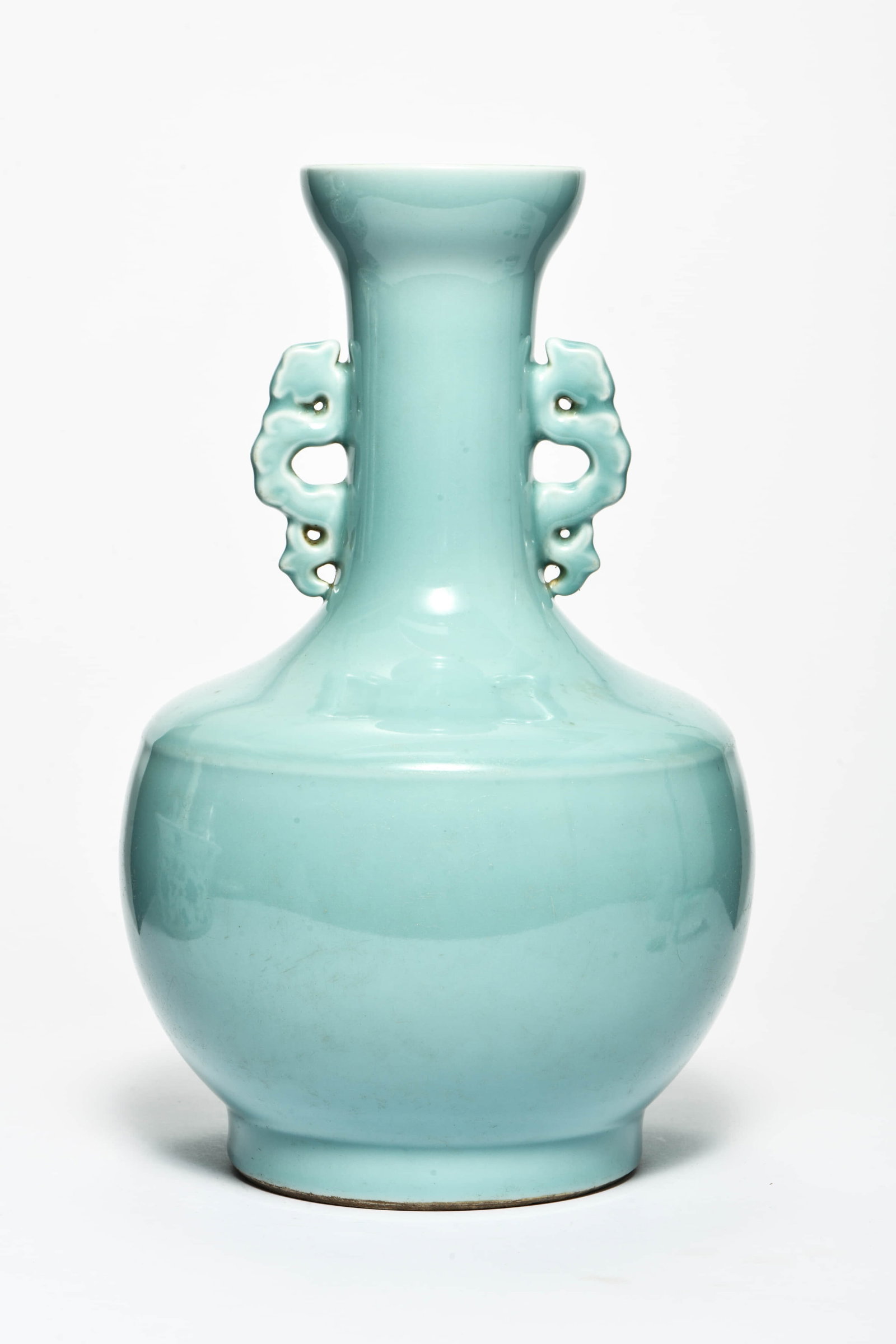 A blue glazed two-handled vase (1 of 4)