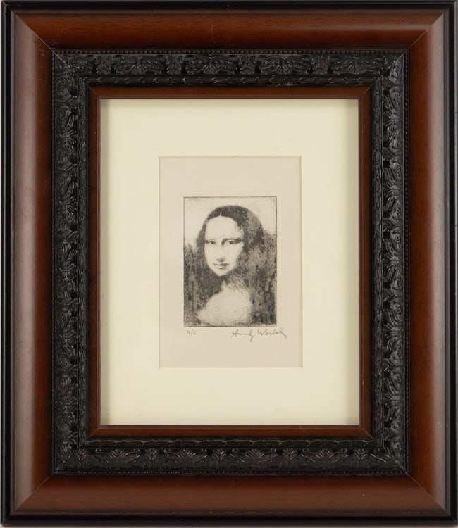 Andy Warhol (Amer,1923 - 1997) Pencil singned engraving of " Mona Lisa" on fine art Arches: Painting Size: 4 x 3 Fram Size: 16 x 13.5 Framing Options: We offer in house framing if you would like your artwork to be framed. Please contact us after the sale for a quote. We have experienced fram